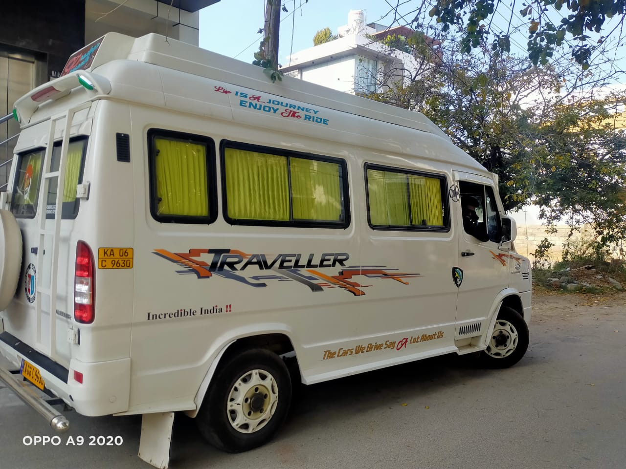 Tempo Traveller For Rent Per Km In Bangalore
